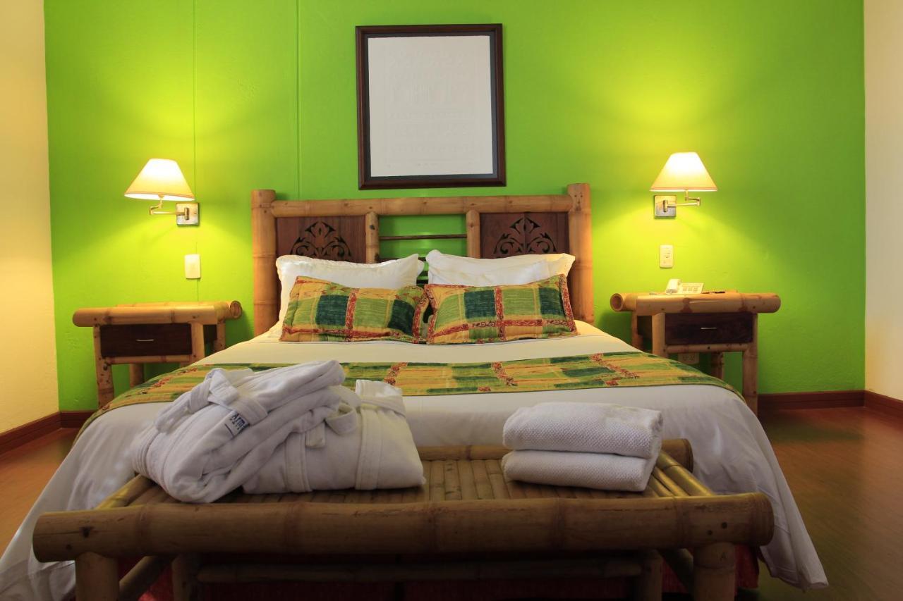 Armenia Hotel Kültér fotó